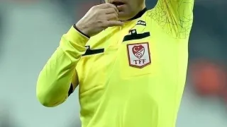 Galatasaray-Fenerbahçe derbisinin hakemi belli oldu