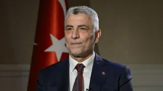 İddia: Ticaret Bakanı Ömer Bolat, aldığı fonları kriz öncesi sattı!