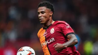 Ismail Jakobs'tan kariyerine ilişkin kritik karar