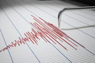 İtalya'da 5,3 büyüklüğünde deprem