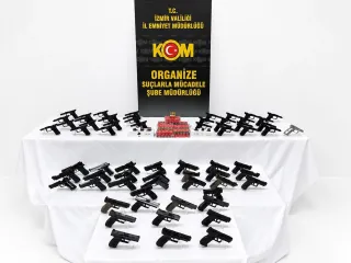 İzmir'de silah imalathanesine operasyon; 3 gözaltı