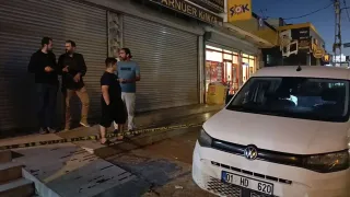 Motosikletli saldırgan çocuğu başından vurdu!
