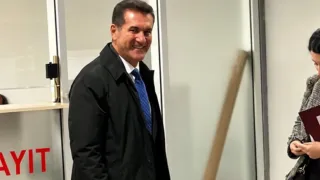 Mustafa Sarıgül, 5 kişi hakkında suç duyurusunda bulundu
