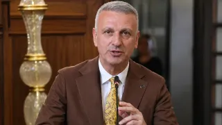 Oktay Saral'ın istifası Azerbaycan'da nasıl yankı buldu?