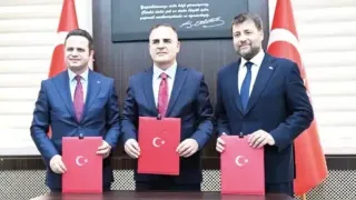 Şamil Tayyar'dan Vali Akbıyık'a istifa çağrısı: 'Fon alaveresi 'özel hayat' olamaz'