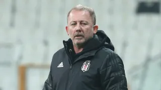 Sergen Yalçın, imza törenine hazırlanıyor
