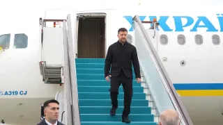 Ukrayna Devlet Başkanı Zelenskiy İstanbul'a geldi