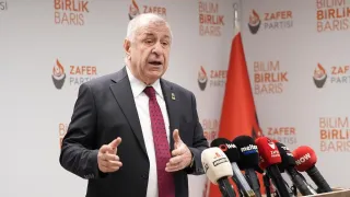 Ümit Özdağ, İskenderun'da Atatürk çizgisindeki partilerle işbirliği mesajı verdi