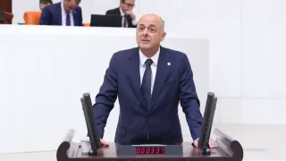 Yeni Partili Ümit Özlale'den yeni fon iddiaları: İki bakan ve Nihat Zeybekçi'yi işaret etti