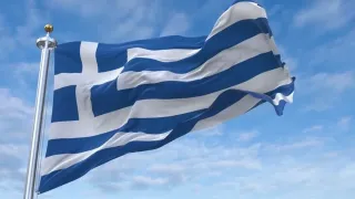 Yunanistan'da uçak düştü