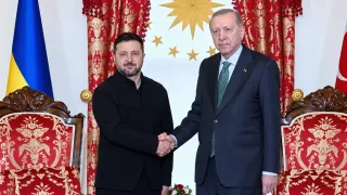Zelenskiy ile görüşen Erdoğan'dan barış mesajı: 'Her gayrete hazırız'