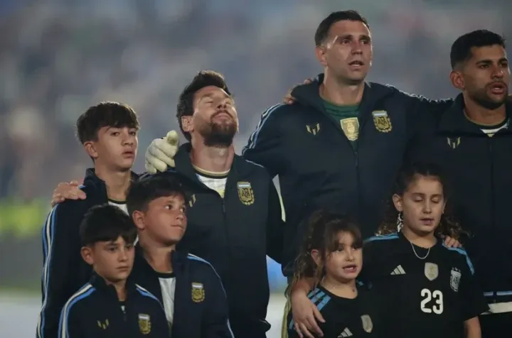 Bir çağ kapandı: Messi milli takıma veda etti!