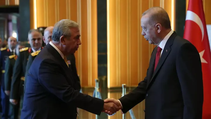 Cumhurbaşkanlığı anketinde sürpriz sonuç! Yavaş, Erdoğan’ı geride bıraktı