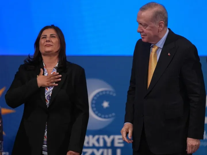 Özlem Çerçioğlu AK Parti’ye yaradı mı? Aydın anketinden dikkat çeken sonuç