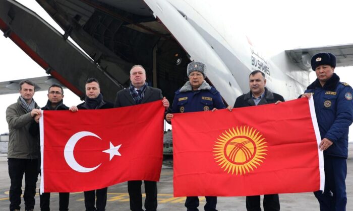 Kırgızistan Müftülüğü Türkiye’deki depremzedeler için 3 milyon 667 bin TL yardım topladı